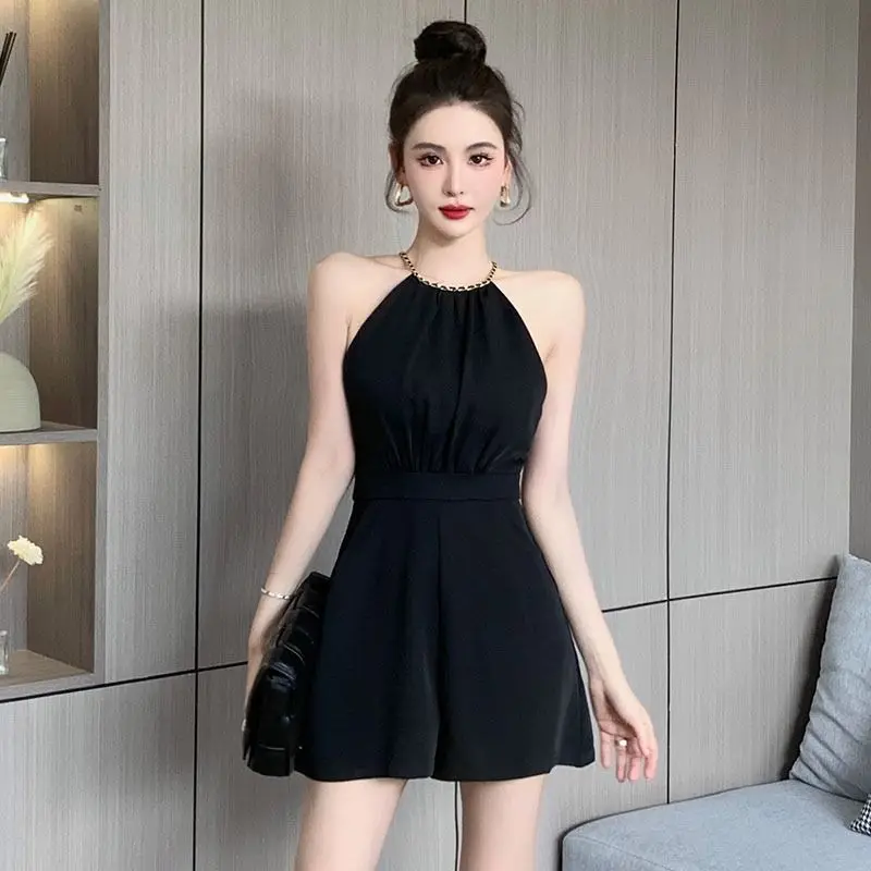 Cool White Woman Shorts Office - Summer Clothing Trends For Women บทวิจารณ์และราคา