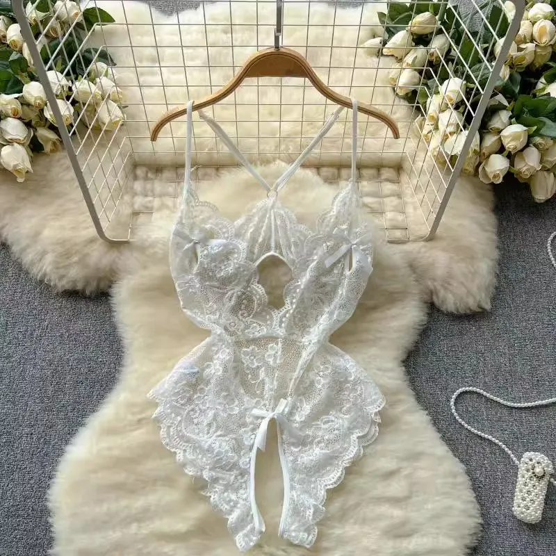 Hollow Backless Strap Playsuit - Romper Playsuit Women บทวิจารณ์และราคา