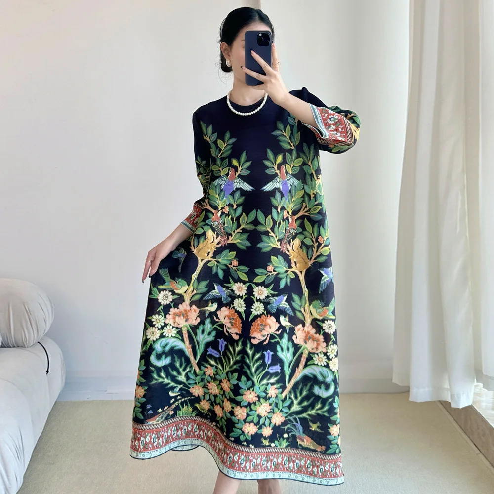 Miyake Vintage Print Dress Sev - Summer 2025 Clothing Essentials บทวิจารณ์และราคา